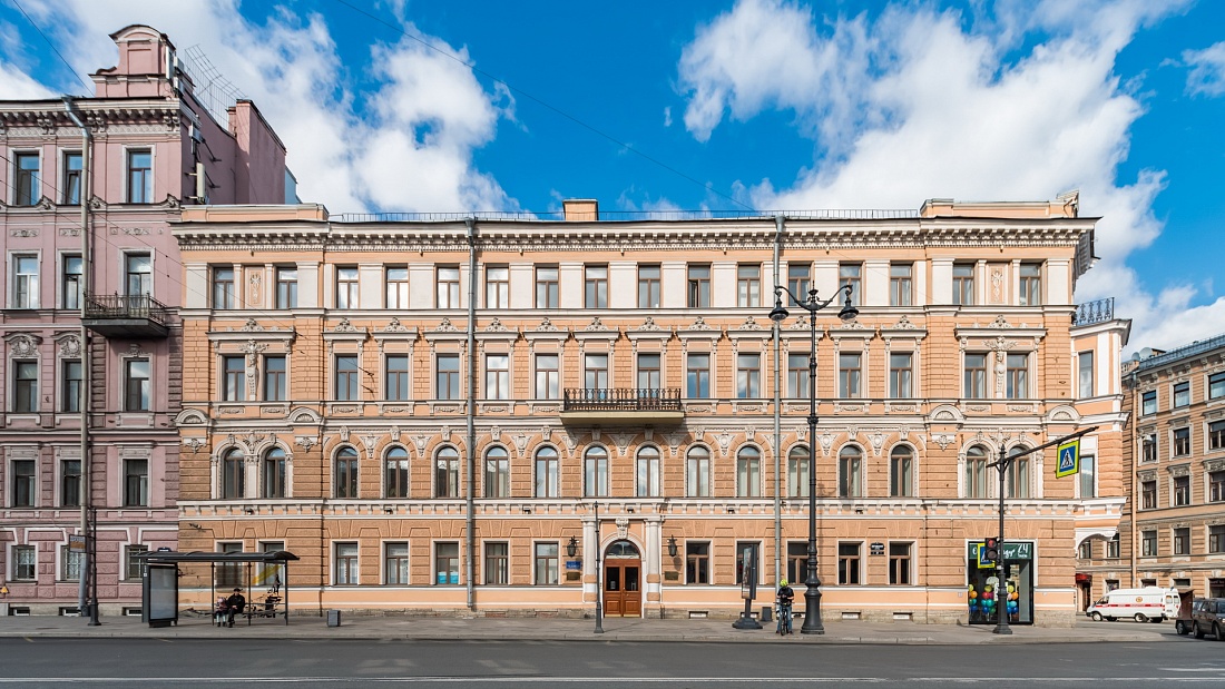 Бизнес-центр сенатор Жуковского ул., д. 63